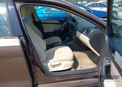 2012 Volkswagen Jetta 2.5L Se z USA, uszkodzony, nr VIN 3VWDP7AJXCM394165